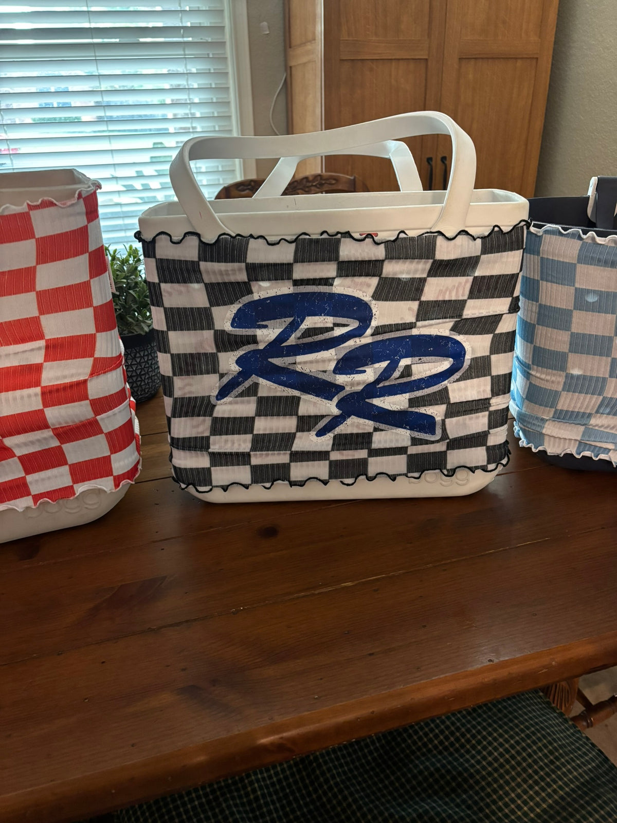 Checkered Robinson Tote Coat